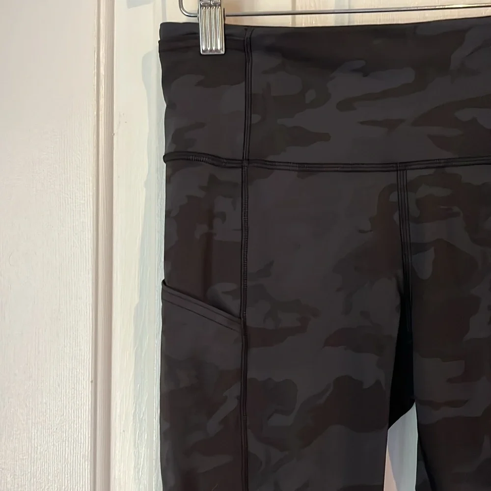 Lululemon | Fast and Free Crop II 19